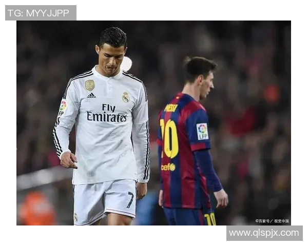 历届足球巨星排行榜前十名球员盘点及其成就分析